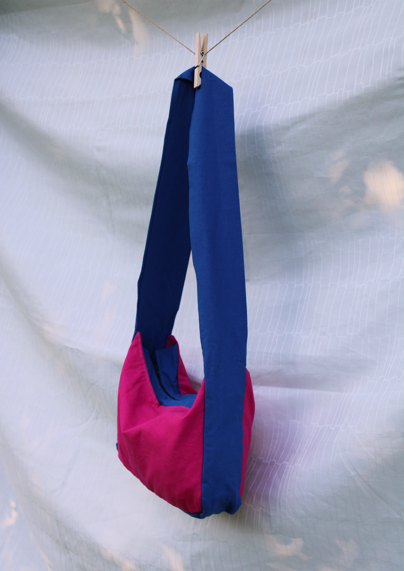 Baumwolle. Crossbody Short. Pink/Blau.