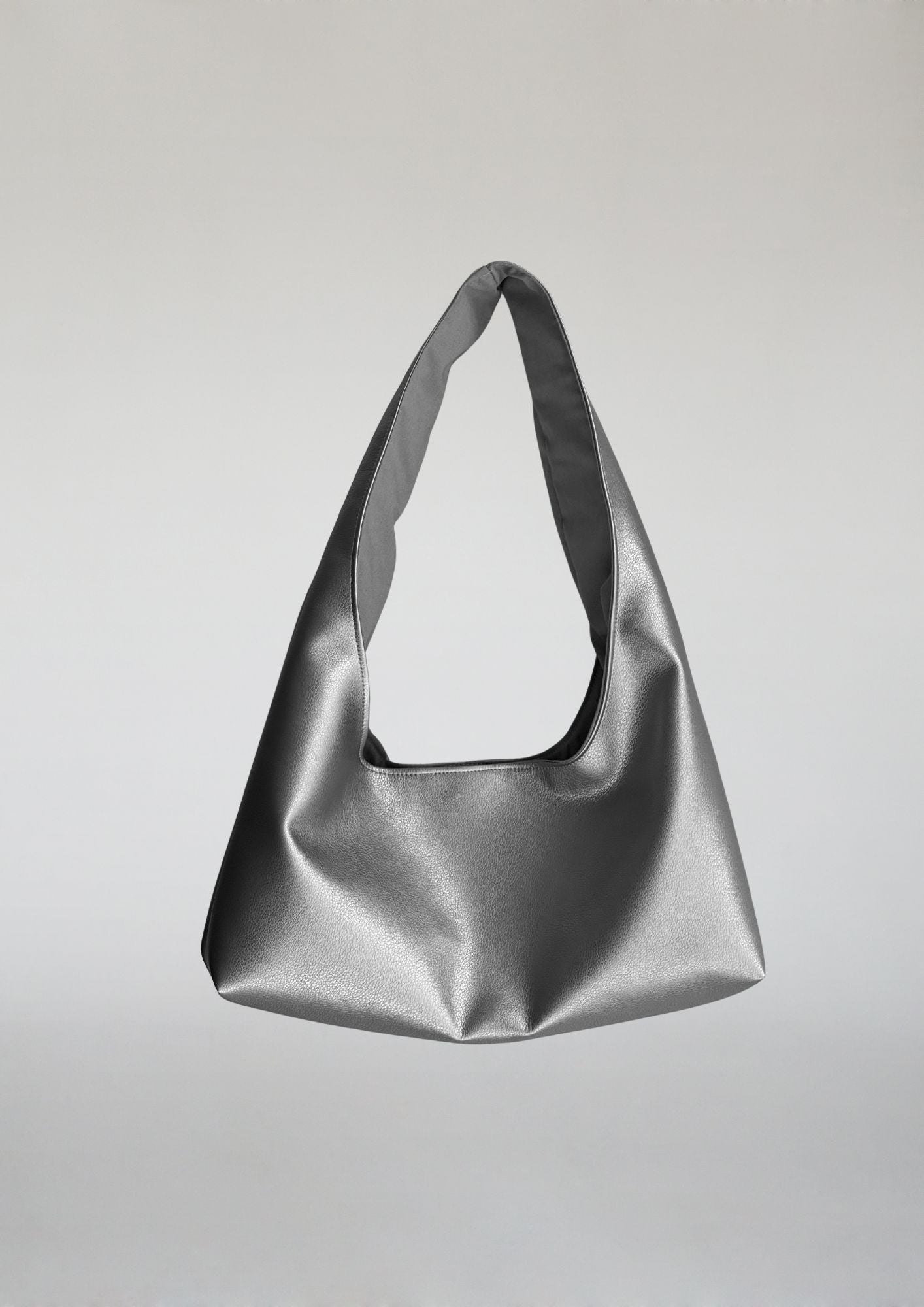 Kunstleder. Mini. Silber.