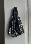 Sequins. Maxi. Grey.