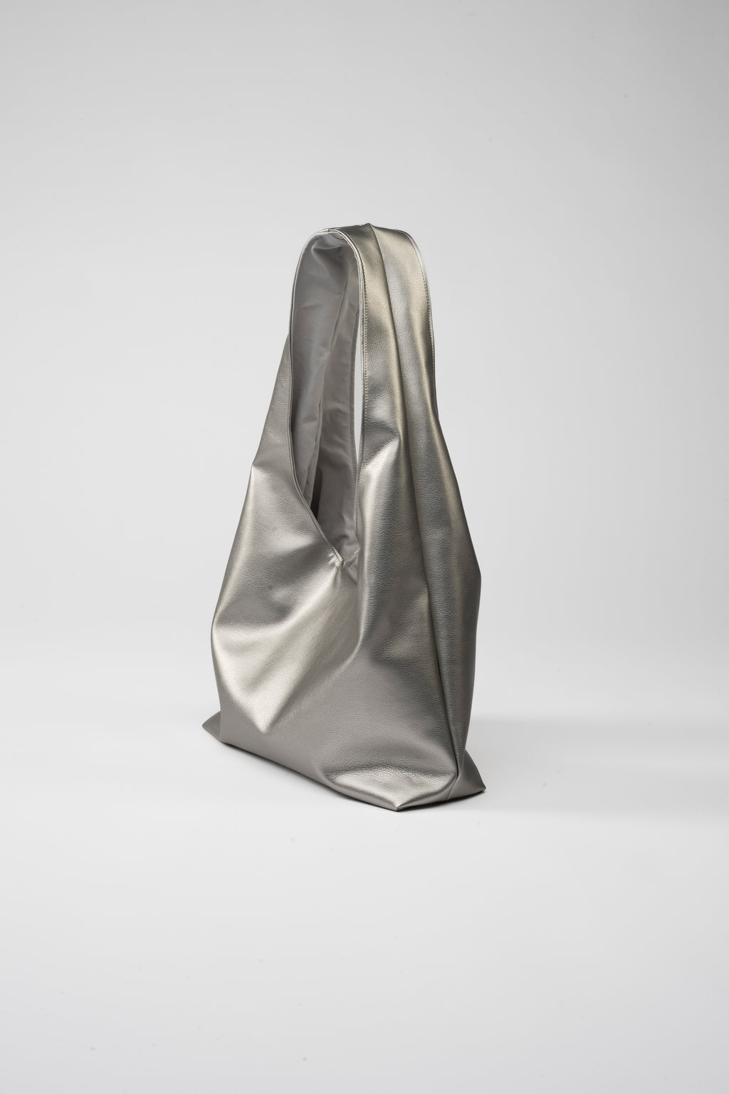 Faux Leather. Maxi. Silver.
