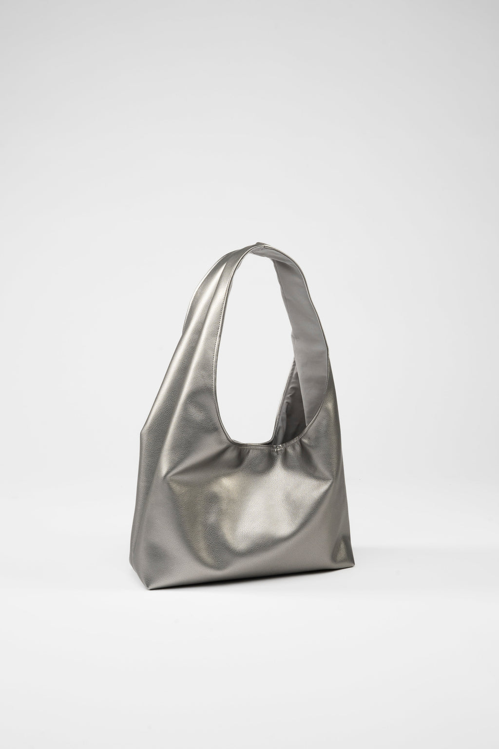 Faux Leather. Mini. Silver.