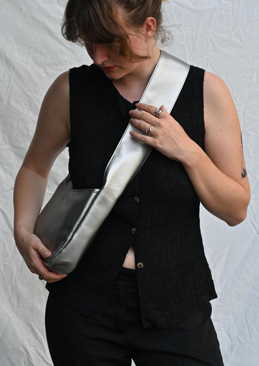 Kunstleder. Crossbody/85.