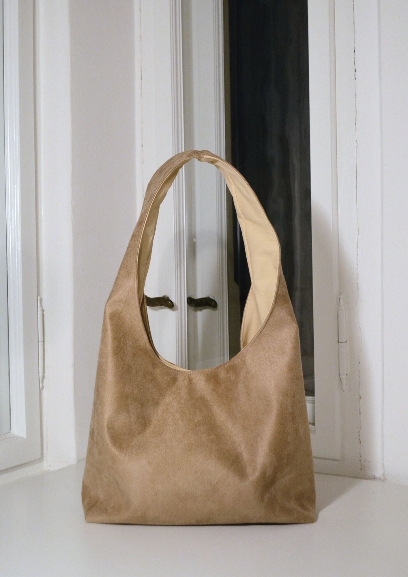 Wildlederimitat. Maxi. Haselnuss.