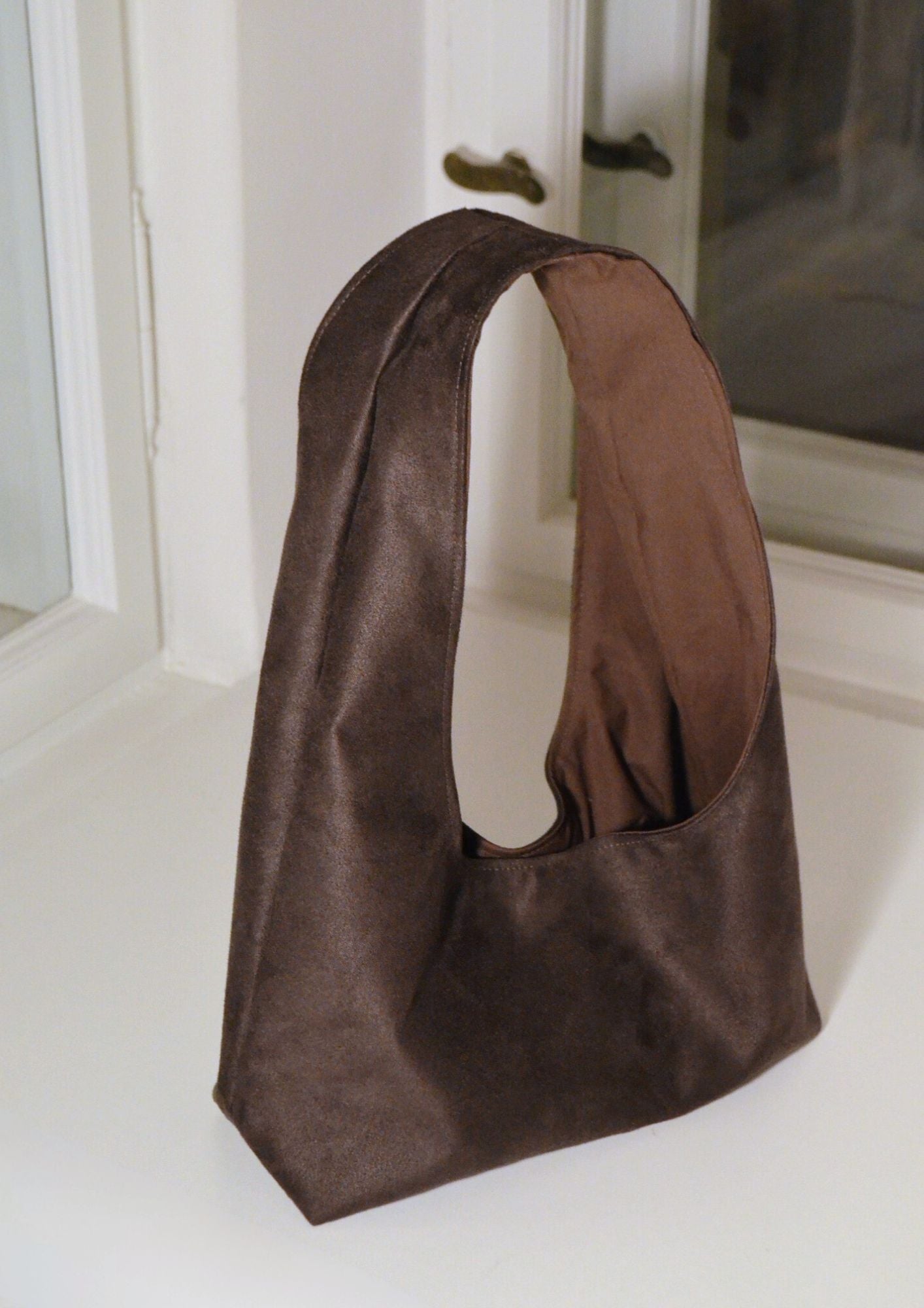 Wildlederimitat. Mini. Dunkelbraun.